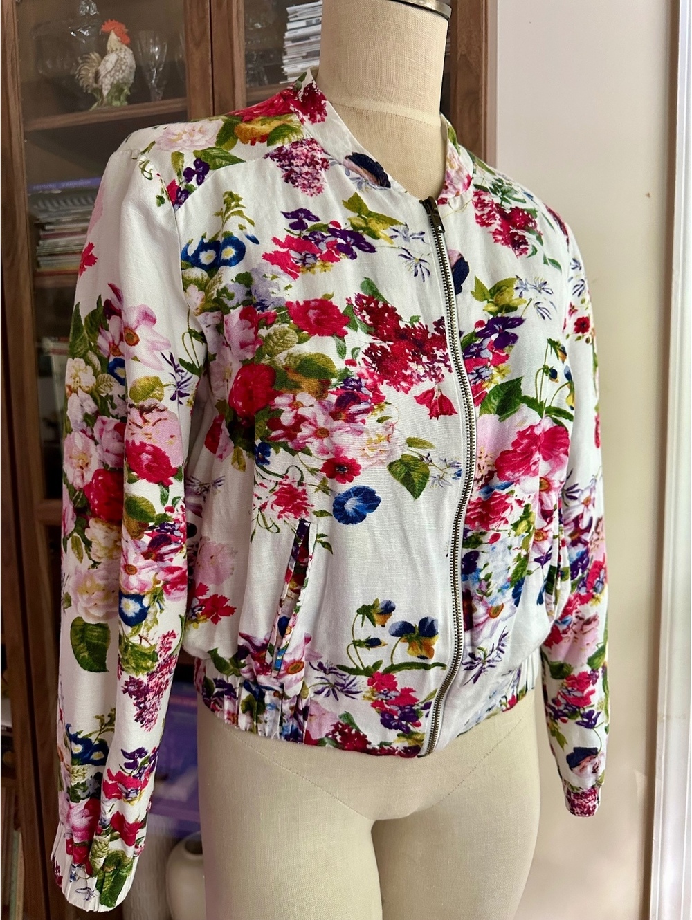 Vintage Forever 21 Contemporary Floral Linen Bomber Jacket Size M